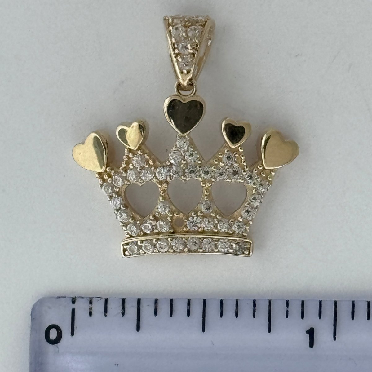 10KT Crown pendant Real Yellow Gold Diamond cut, 2.0 GRM, 1.5 mm Bail