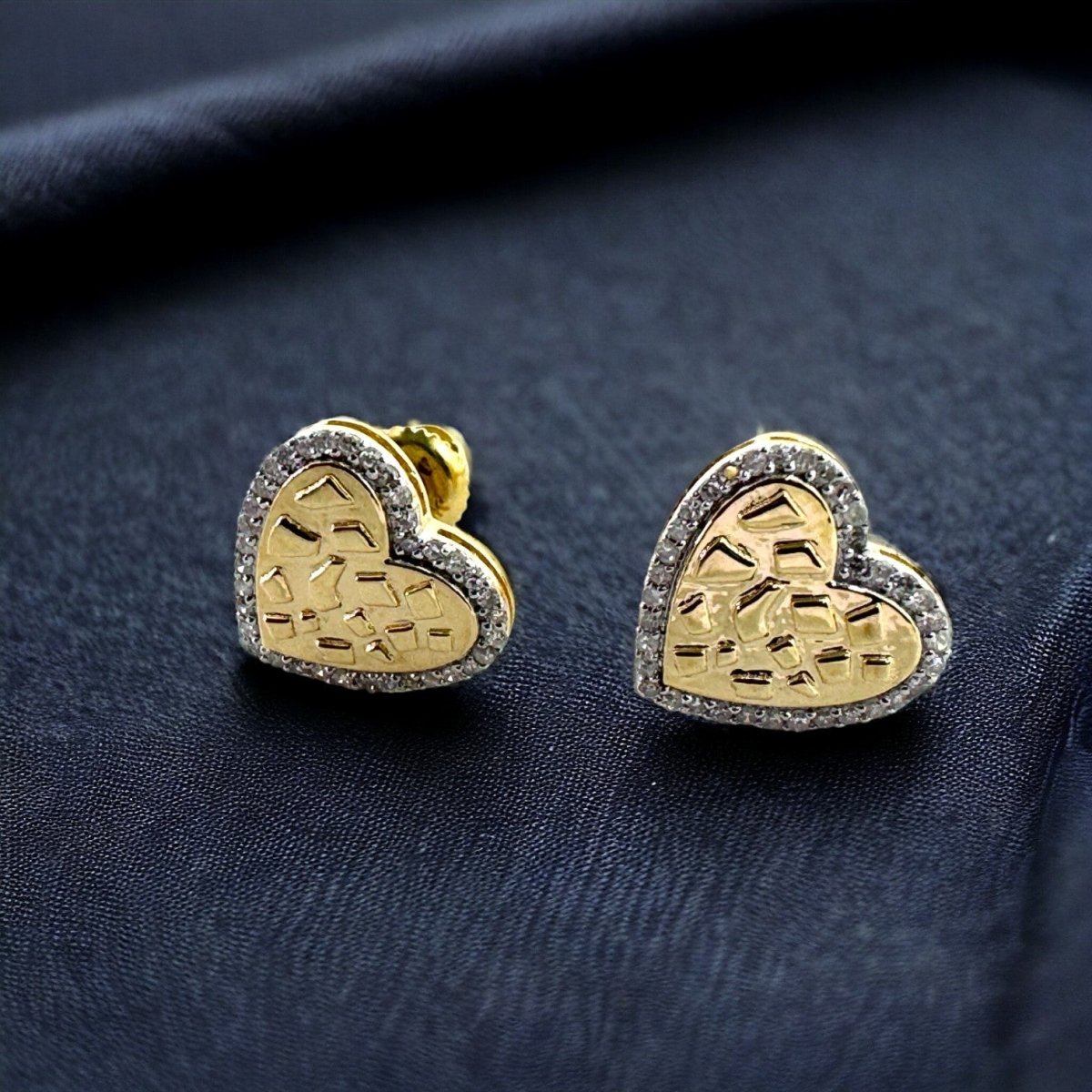 10KT Gold 10MM Heart Stud Earrings, SI Diamond - 0.15CT