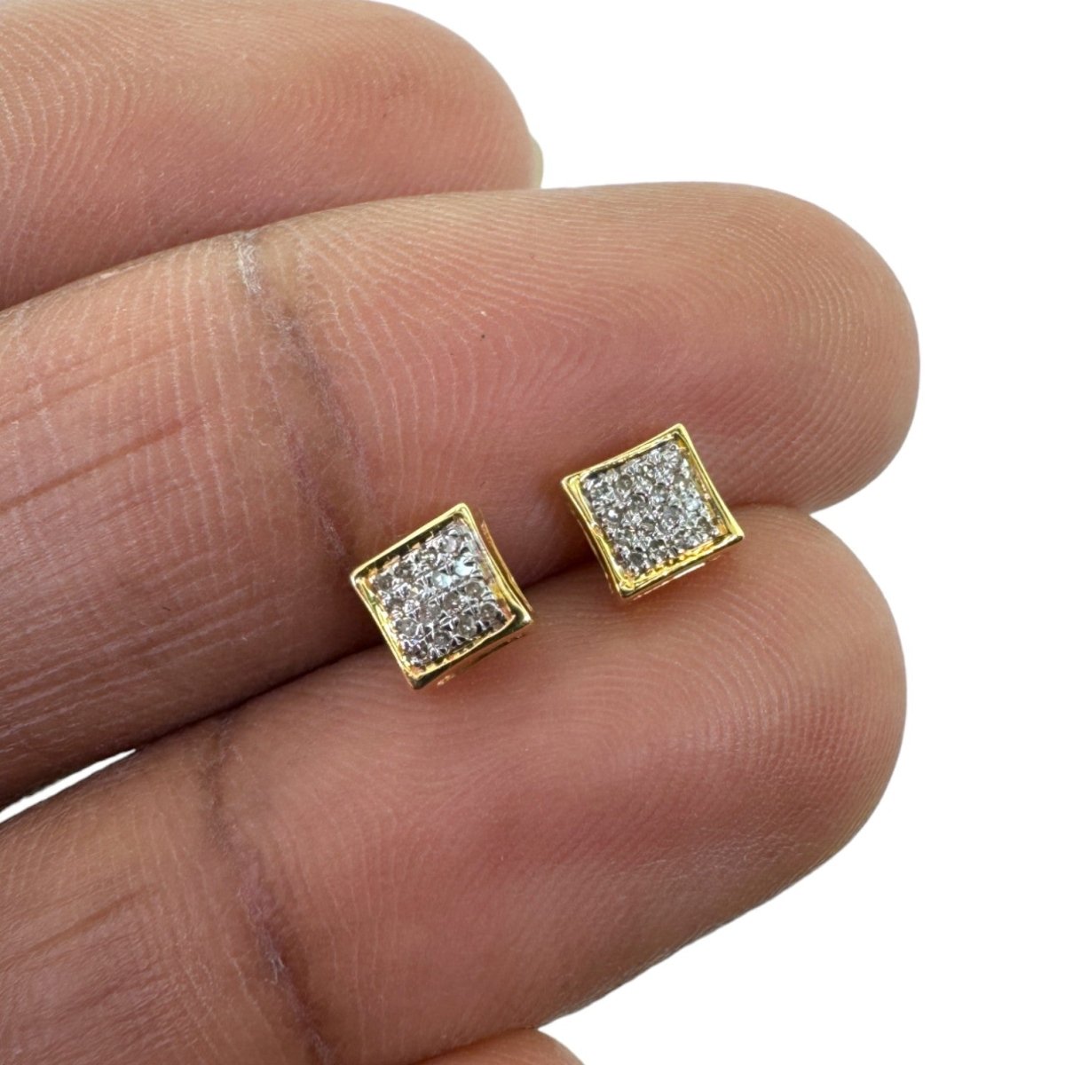 10KT Gold 5MM Square Stud Earrings, Genuine SI Diamond - 0.09 CT, 5296