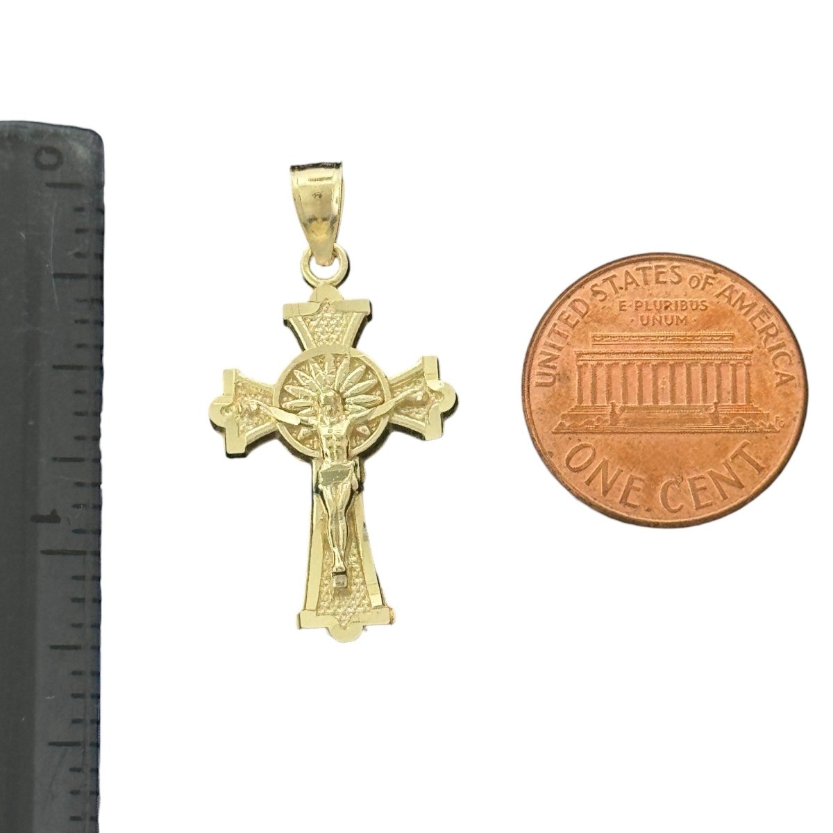 10KT Gold Crucifix Cross Pendant - 1.73g