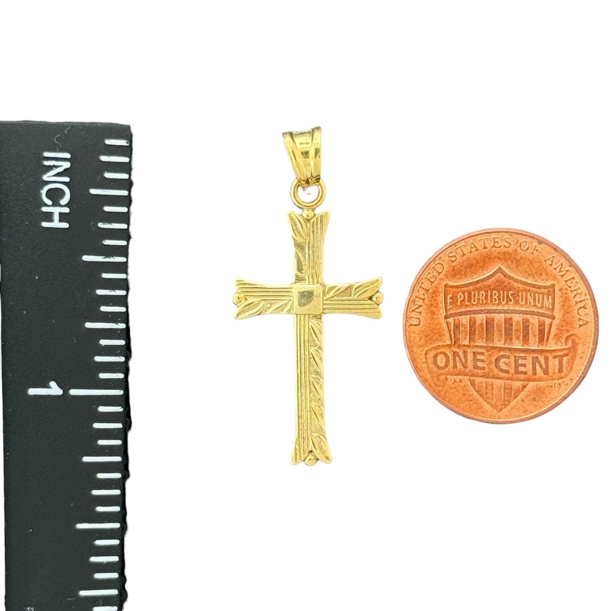 10KT Gold Engraved Cross Pendant 1.16g