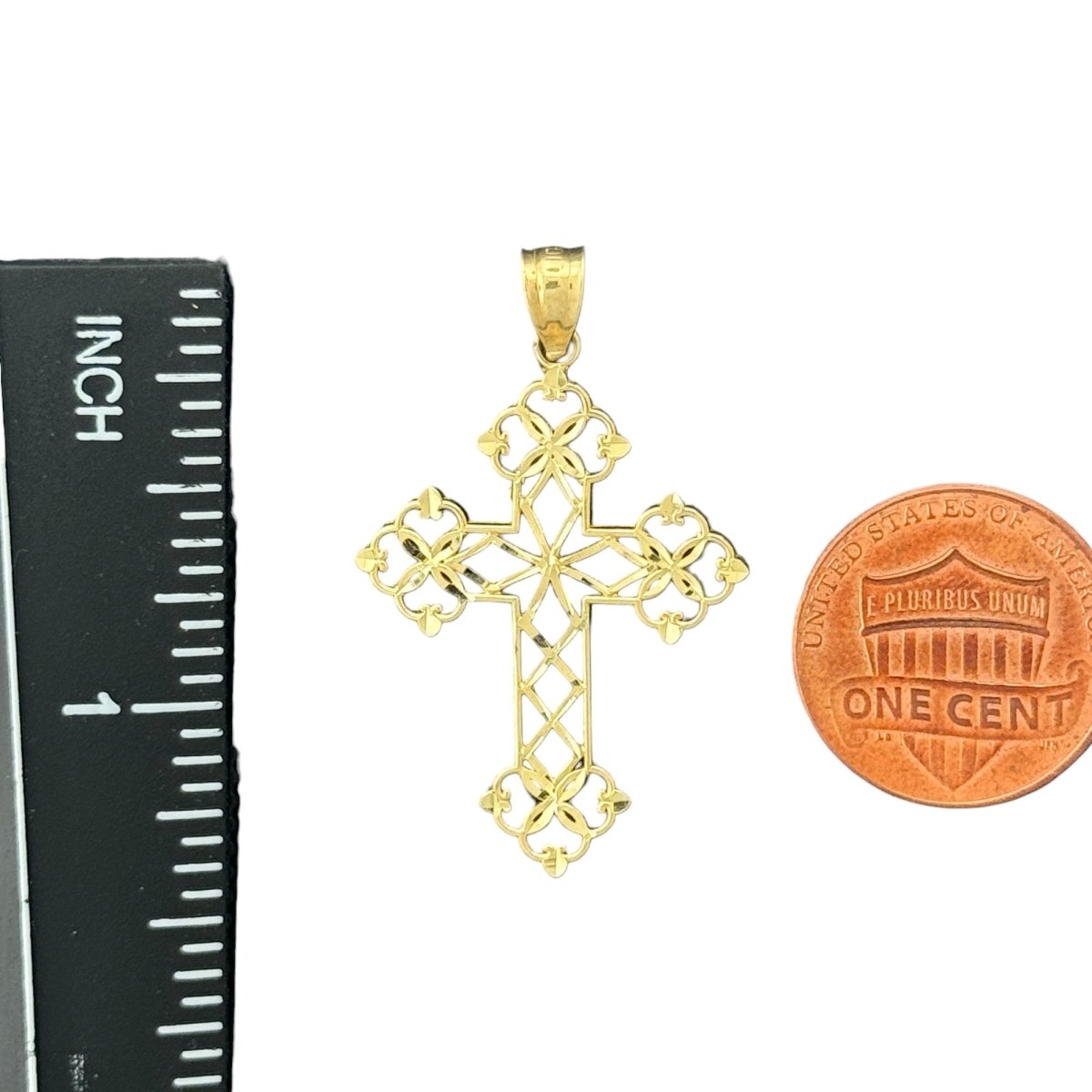 10KT Gold Filigree Cross Pendant - 0.97g