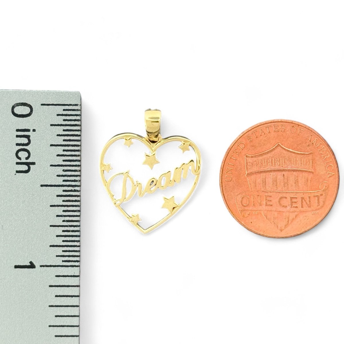 10kt Gold Heart Pendant with 'Dream' Inscription - 0.76 Grm