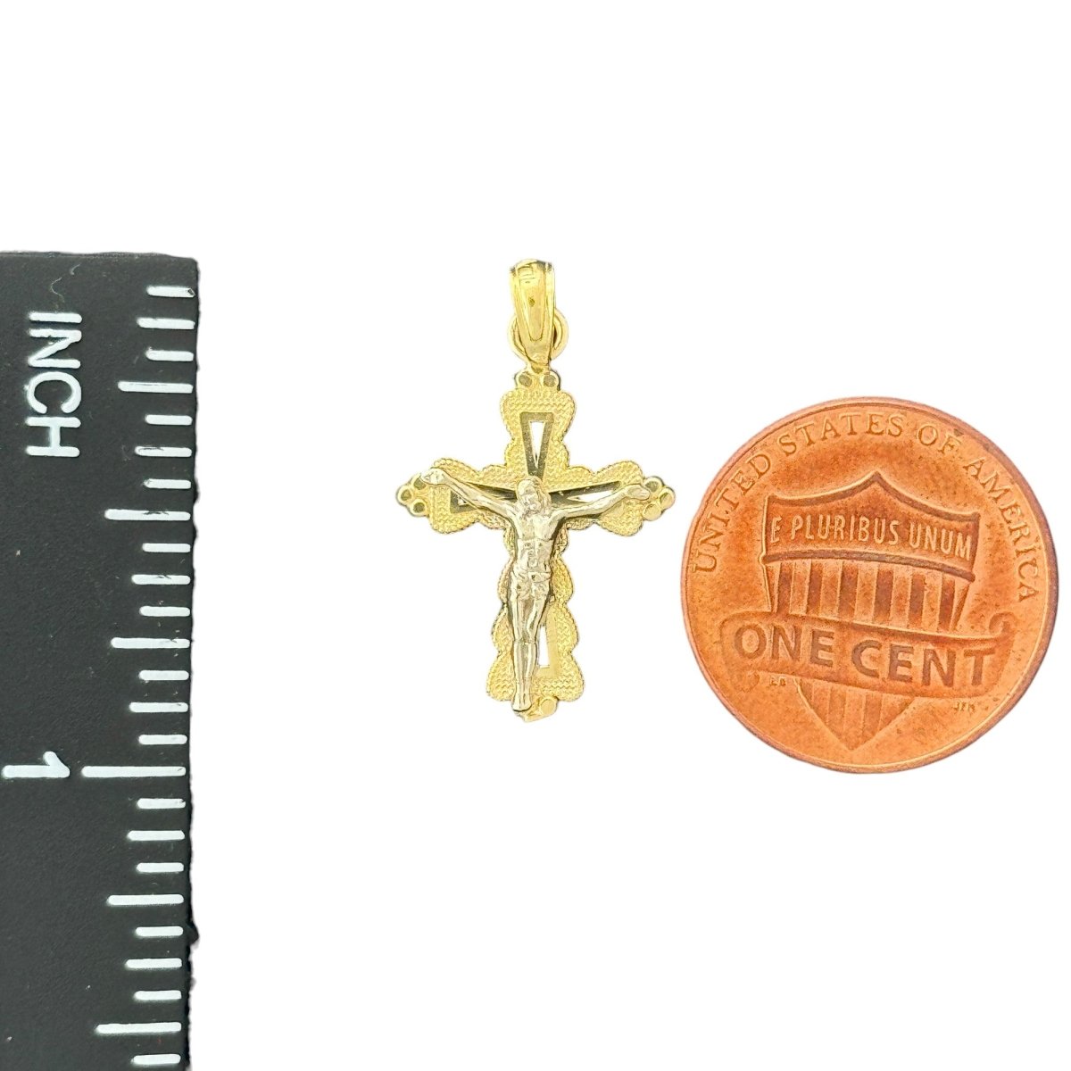 10KT Gold Intricate Crucifix Cross Pendant - 0.93g