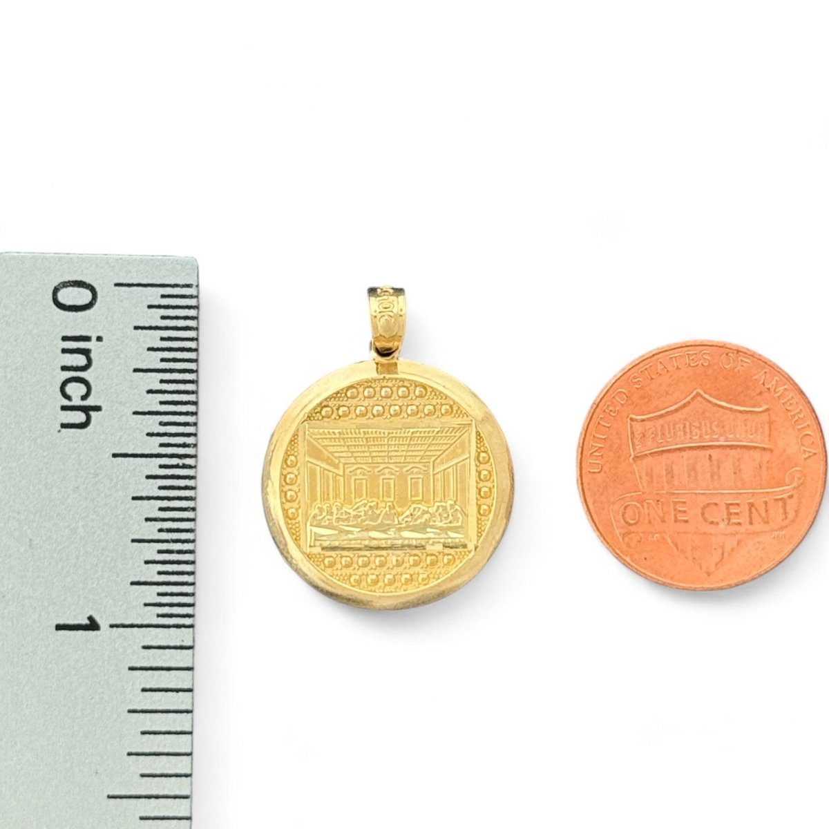 10KT Gold Last Supper Medallion Pendant - 1.8 Grm