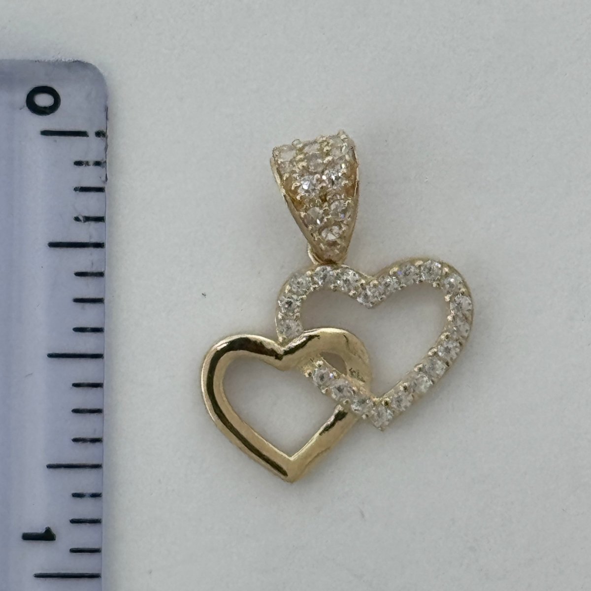 10KT Heart Gold Pendant, 1.04 GRM, 1.5 mm Bail