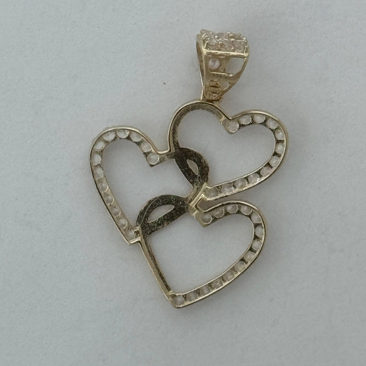10KT Heart Gold Pendant, 1.15 GRM, 1.5 mm Bail
