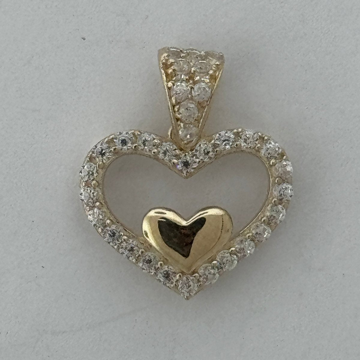 10KT Heart Gold Pendant, 1.4 GRM, 1.5 mm Bail