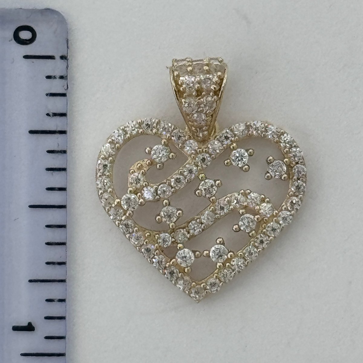 10KT Heart Gold Pendant, 1.4 GRM, 1.5 mm Bail