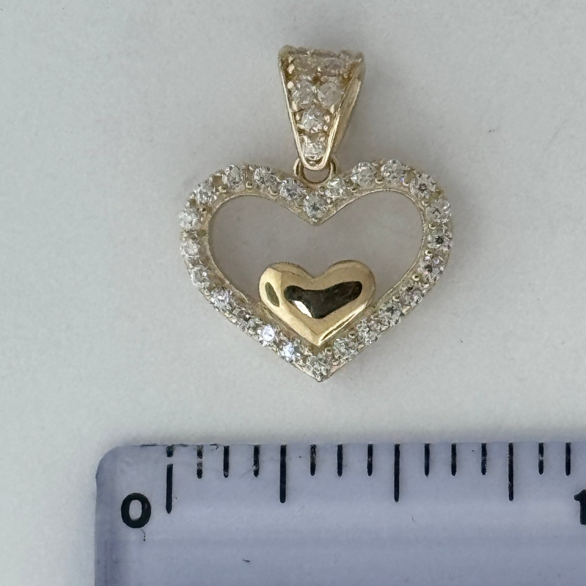 10KT Heart Gold Pendant, 1.4 GRM, 1.5 mm Bail