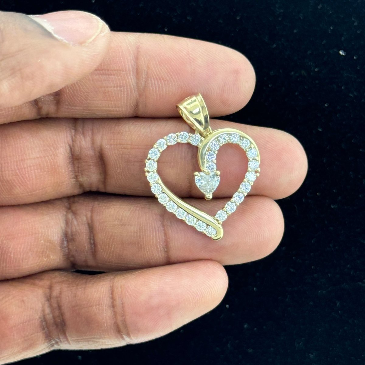 10KT Heart Gold Pendant - 3.55Grm