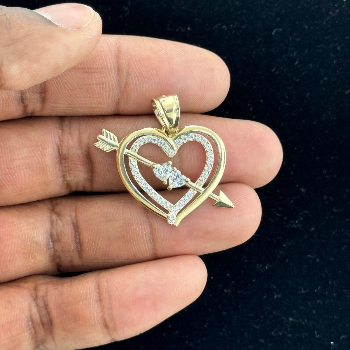 10KT Heart With Arrow Gold Pendant - 3.37Grm