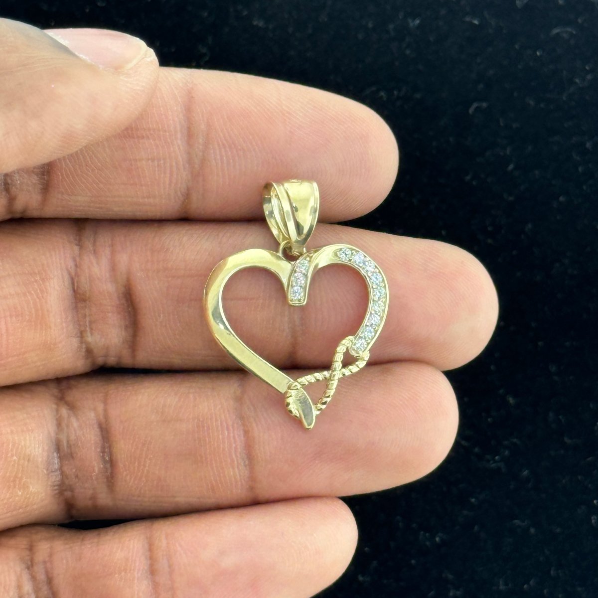 10KT Heart With Infinity Gold Pendant - 2.13Grm