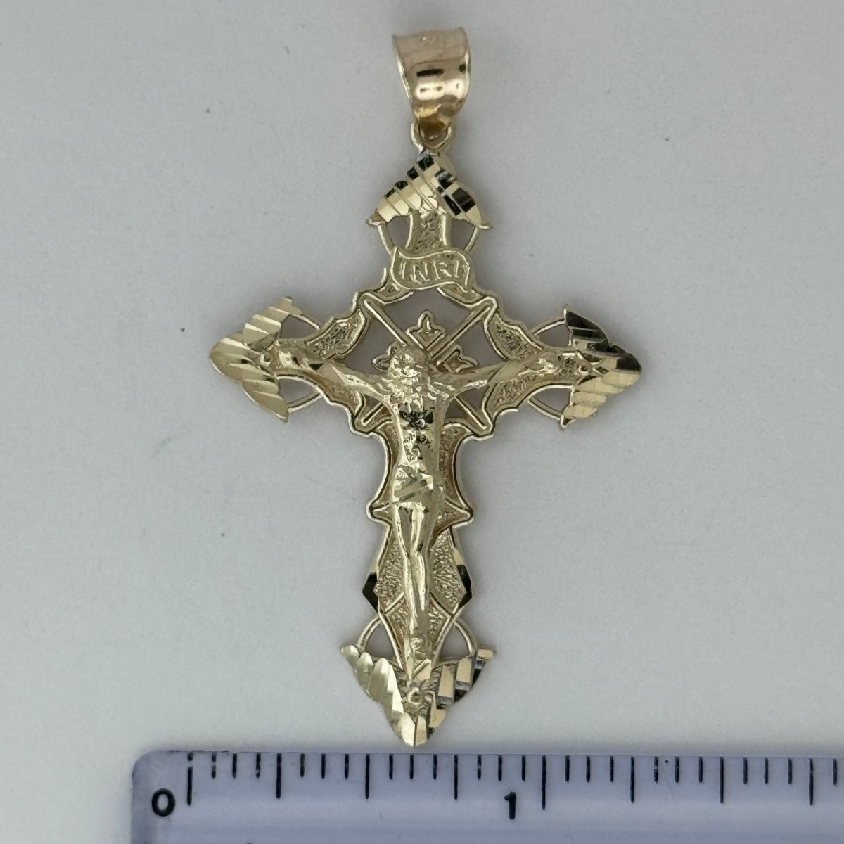 10KT Jesus Cross pendant Real Yellow Gold Diamond cut, 4.3 GRM, 2 mm Bail