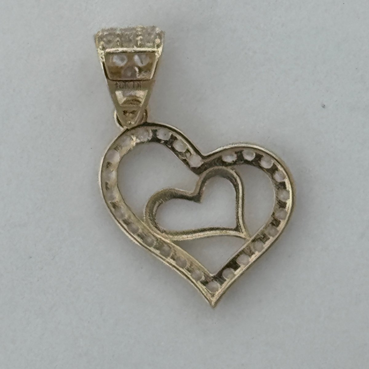 10KT Love Heart Gold Pendant, 0.9 GRM, 1.5 mm Bail