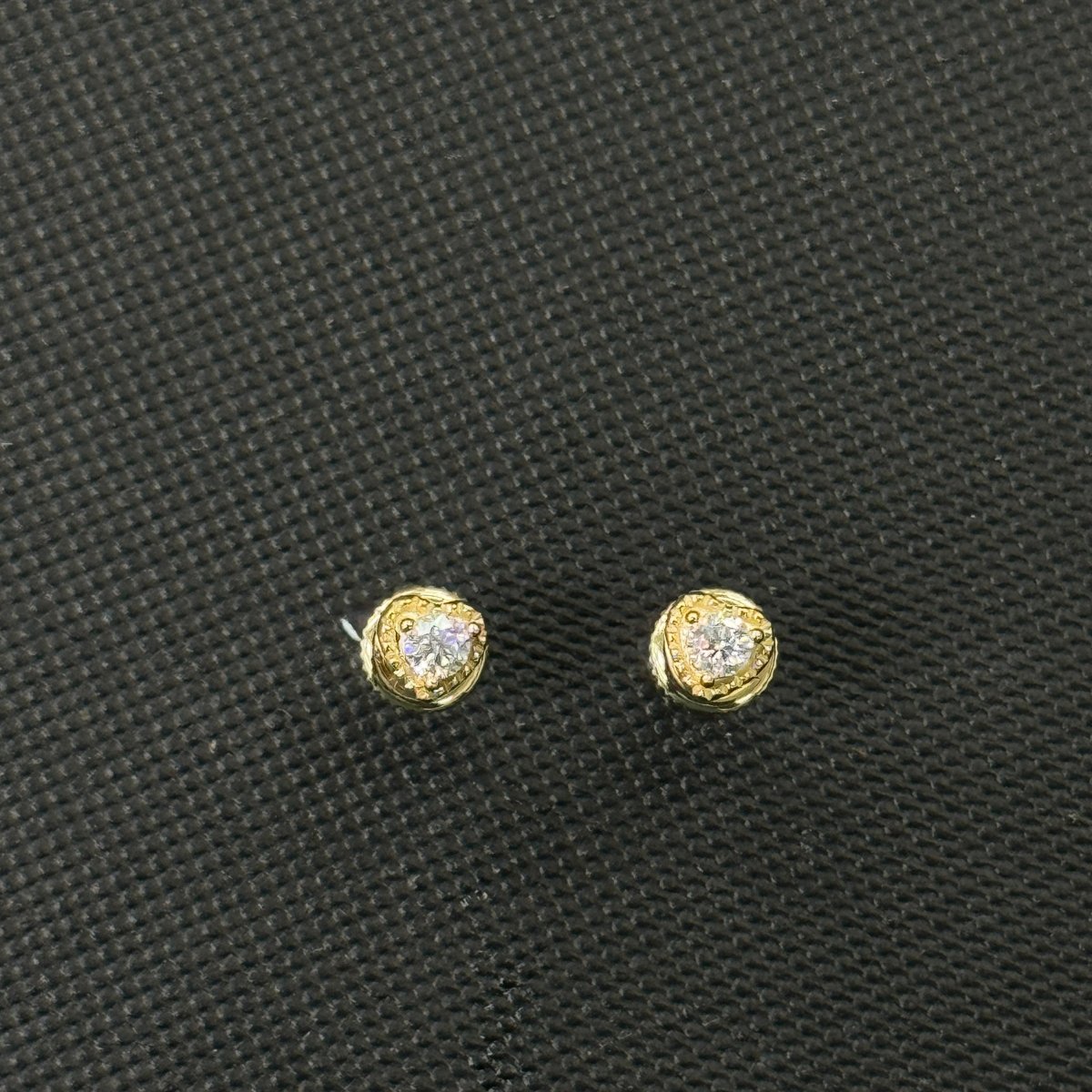 10KT Moissanite Heart Earrings