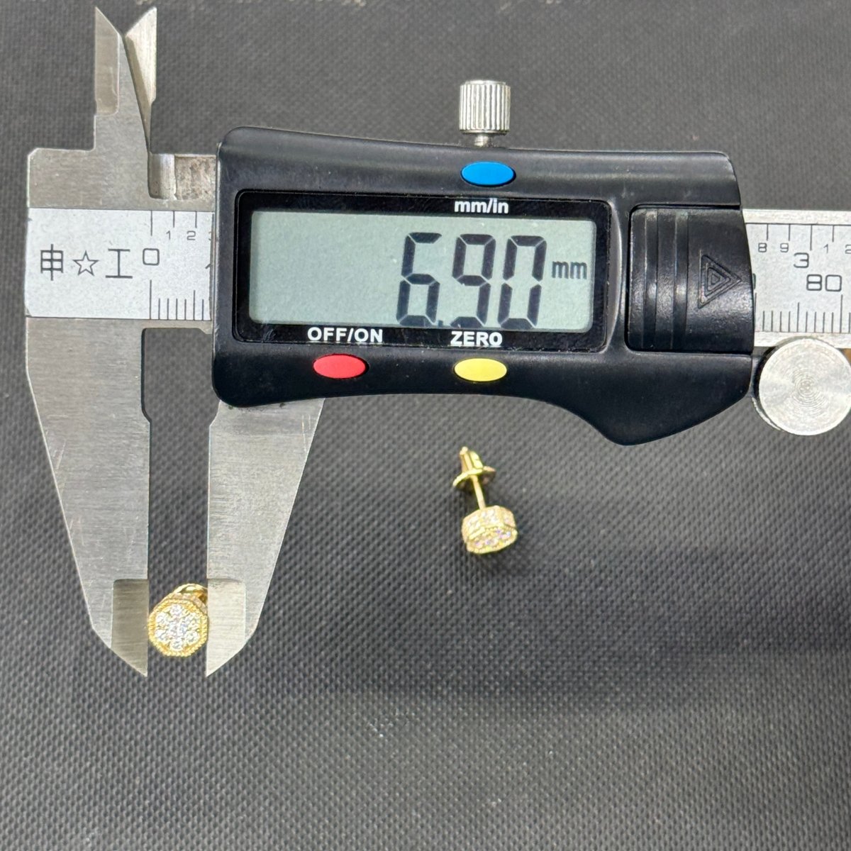 10KT Moissanite Octagan Earrings