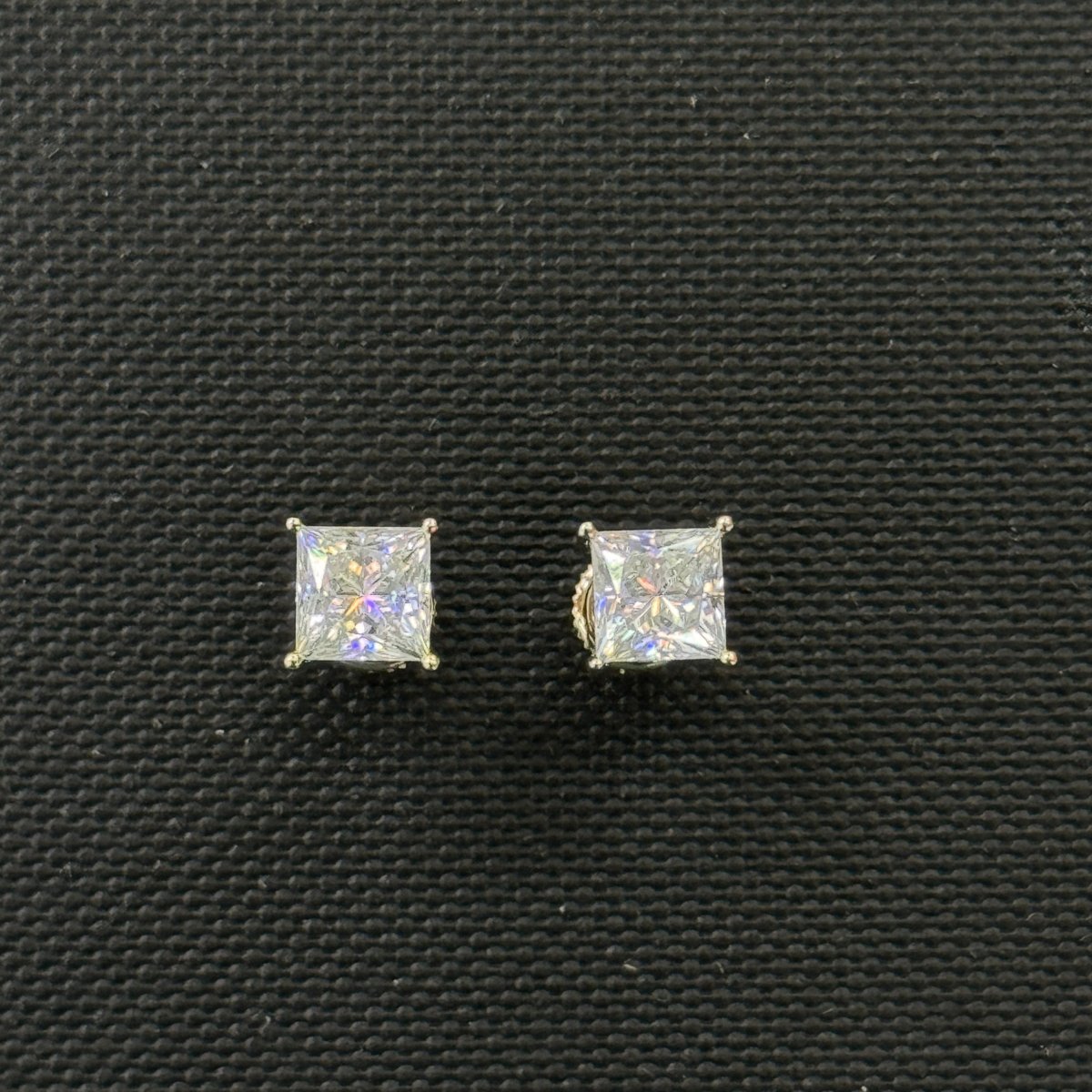 10KT Moissanite Square Earring - 0.3CT, 0.5CT, 1CT, 2CT
