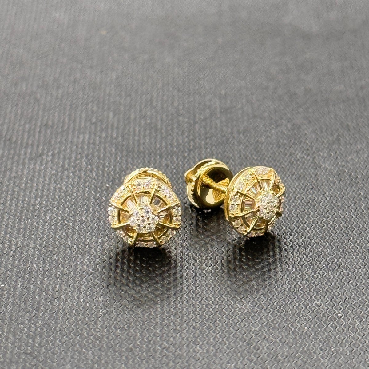 10KT Moissanite Wheel Stud Earrings