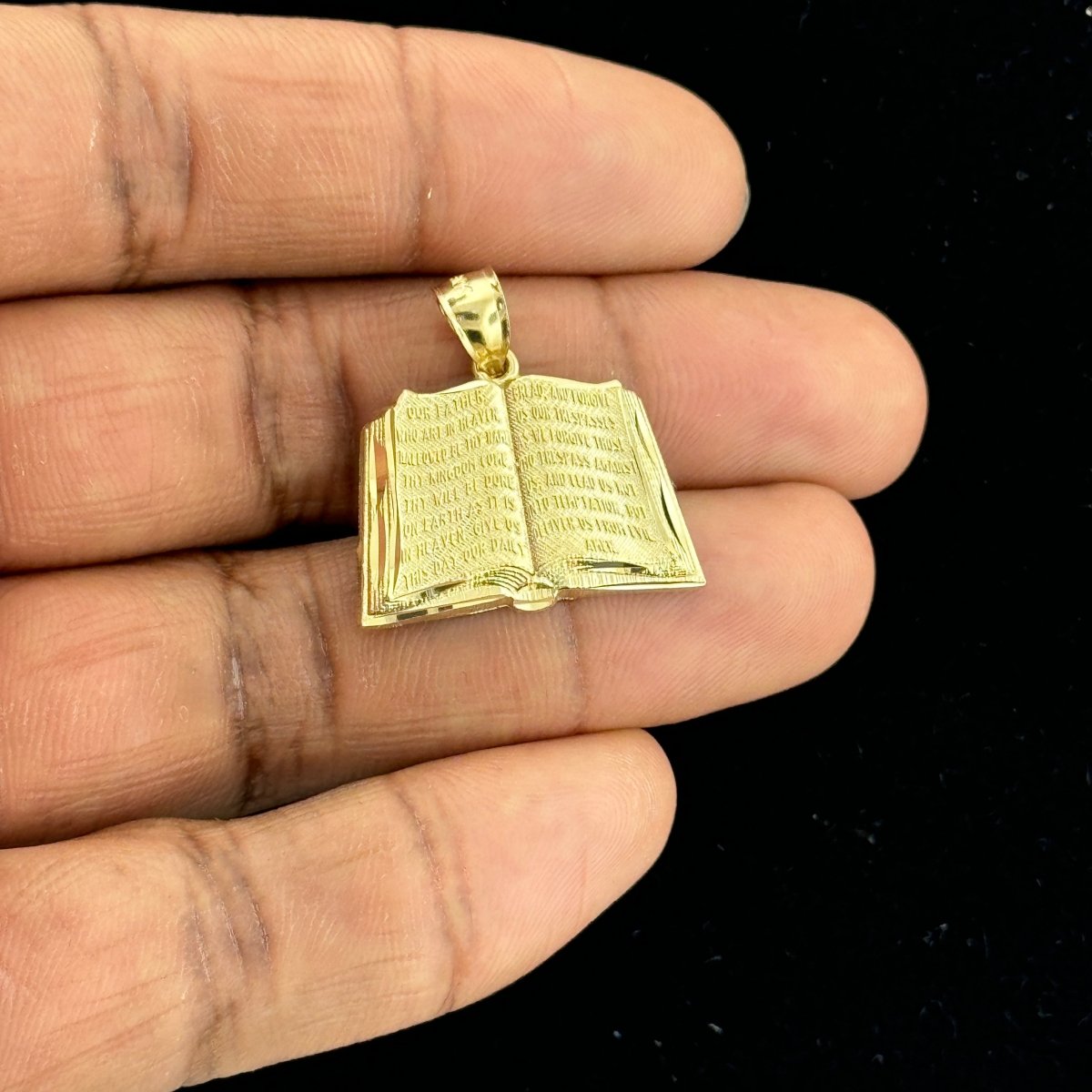 10KT Small Bible Gold Pendant with Engraved Text - 2.32 Grm