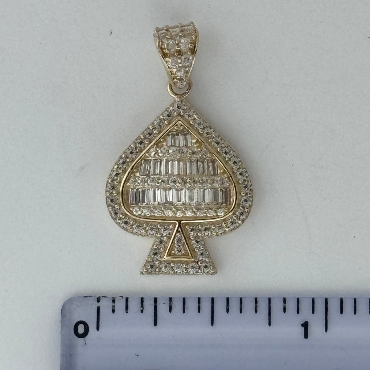10KT Spade Pendant Real Yellow Gold Diamond cut, 2.76 GRM, 5 mm Bail