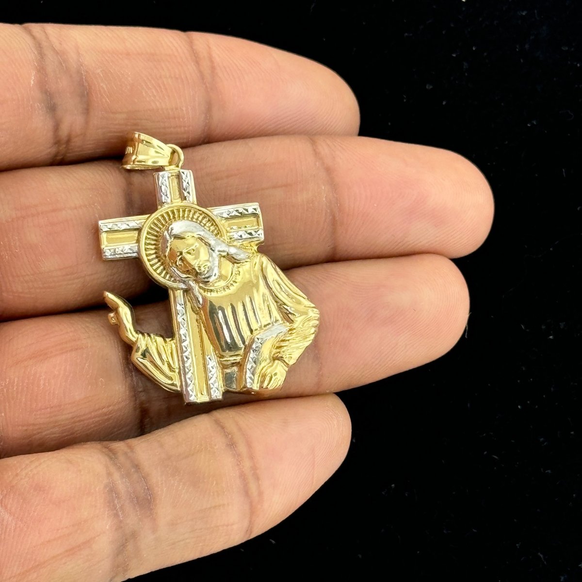 10KT Two - Tone Gold Jesus with Cross Pendant - 3.13 Grm