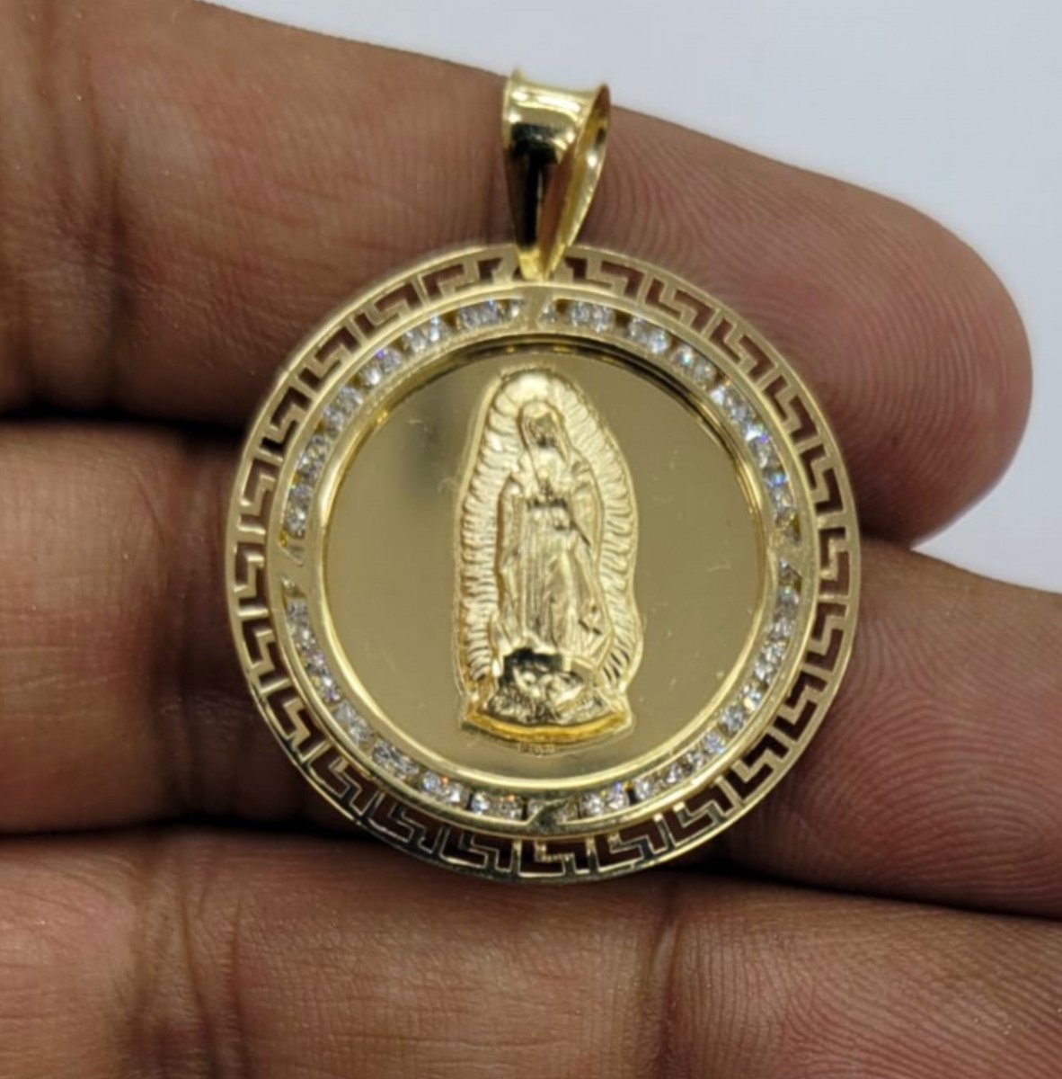 10KT Virgin Mary real gold, brand new, Pendant,