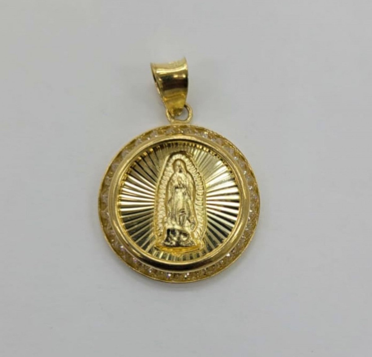 10KT Virgin Mary real gold, new, Pendant,