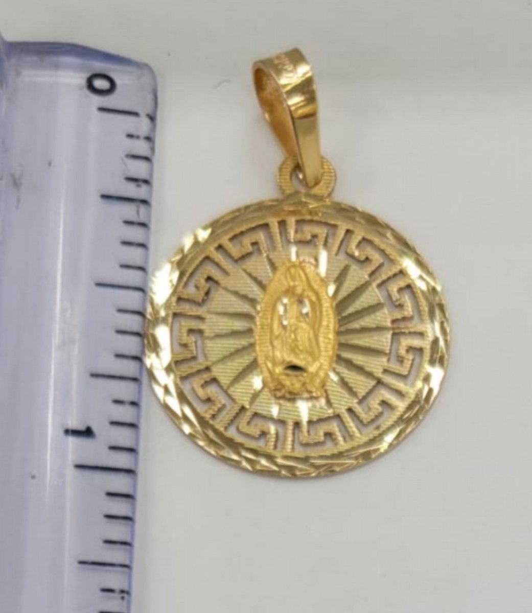 10KT VIRGIN MARY , REAL GOLD PENDANT.