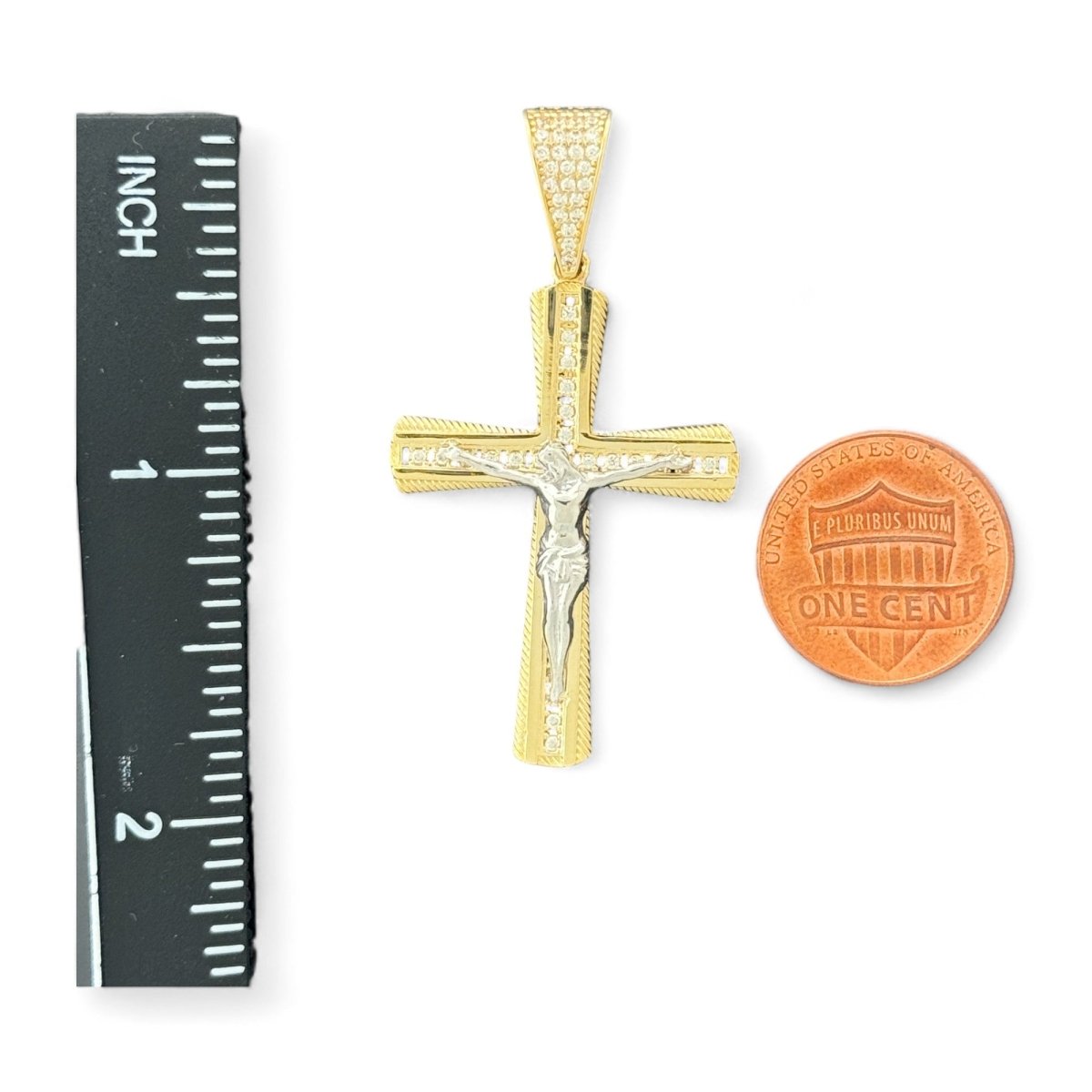 14KT Gold Crucifix Pendant with Diamonds - 5.92g