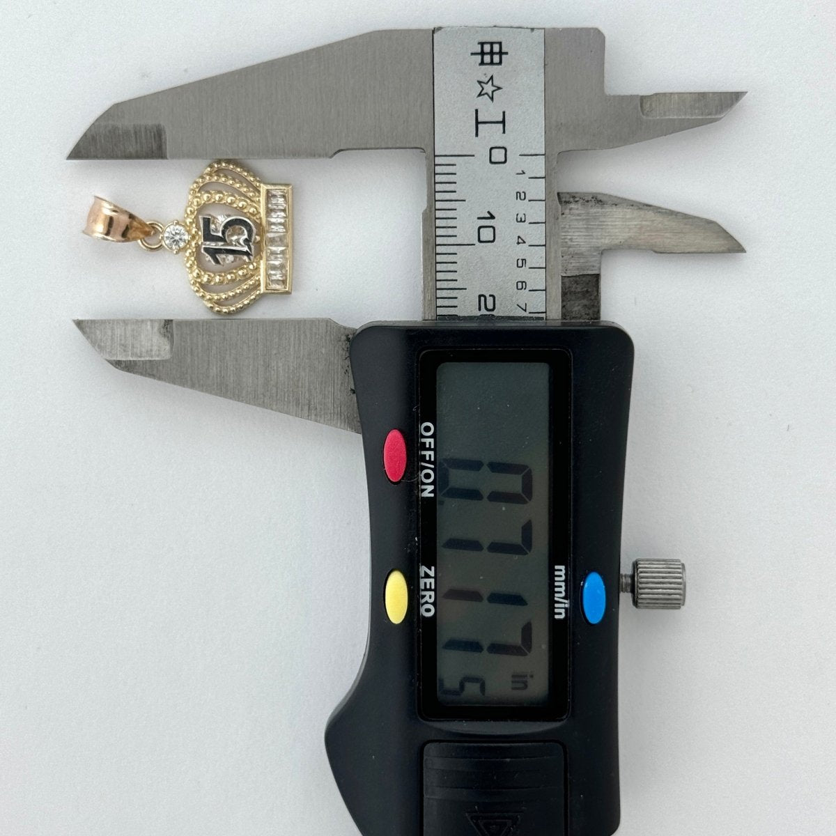 14KT Gold Quinceanera Crown Pendant - 2mm Bail, 2.51 Grams, 0.96 Inches.