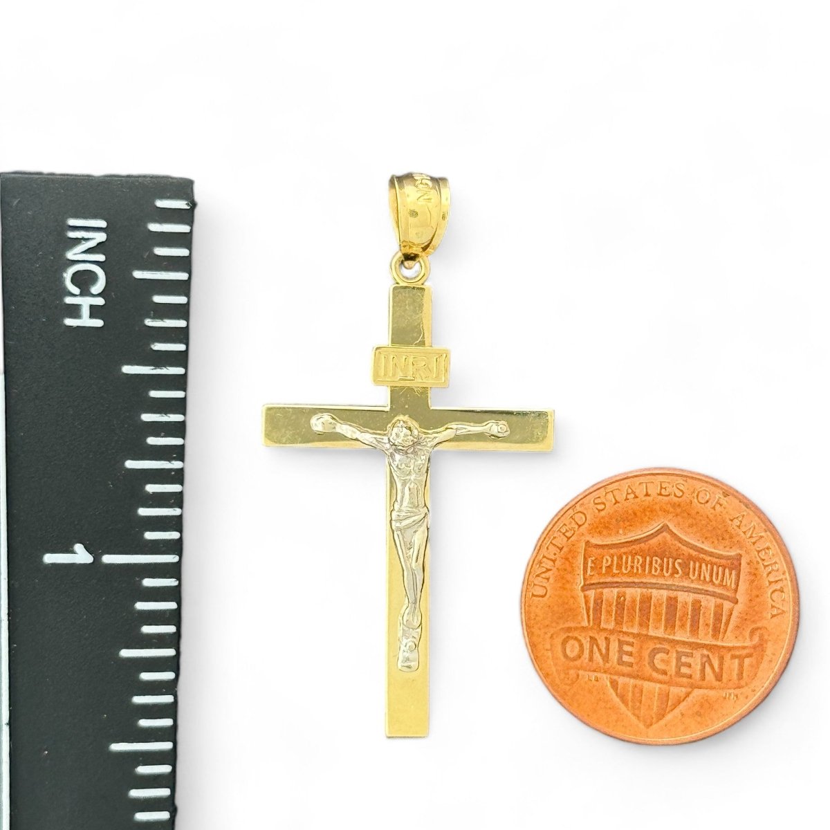 14KT Yellow Gold Crucifix Pendant with INRI Detail - 2.17gms