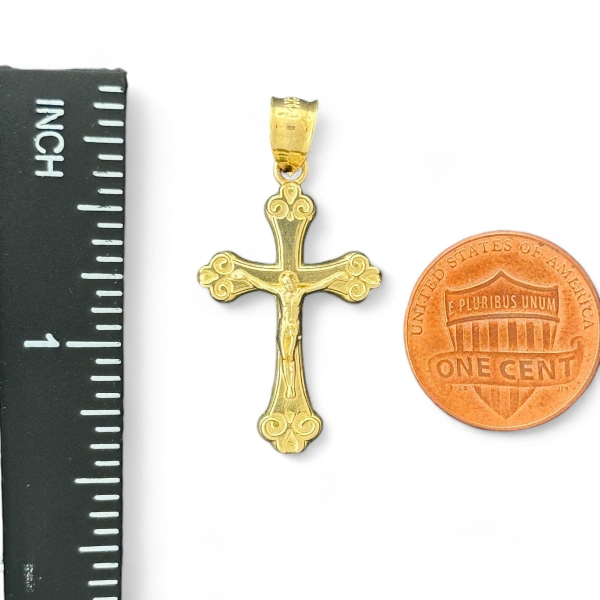 14KT Yellow Gold Ornate Crucifix Pendant - 1.51gms