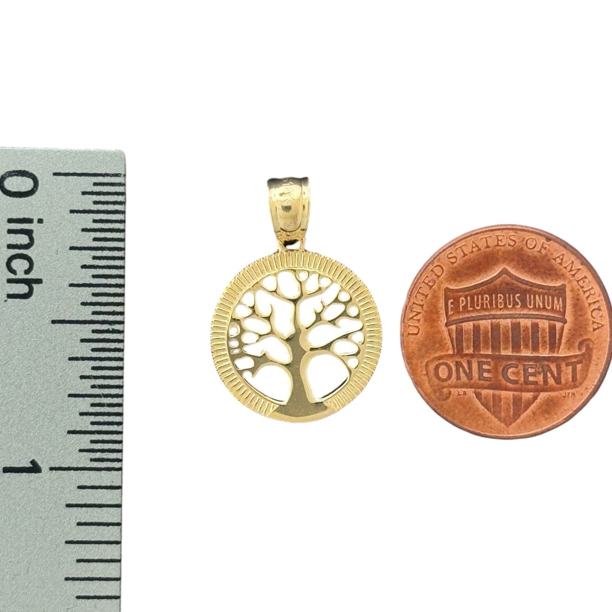14KT Yellow Gold Round Tree of Life Pendant